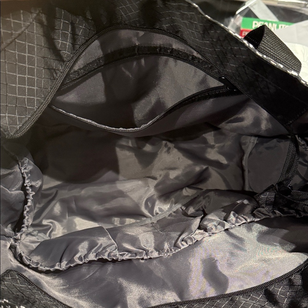 Thirty-One Gifts Utility Tote bag with a black and white pattern - Picture 9 of 15